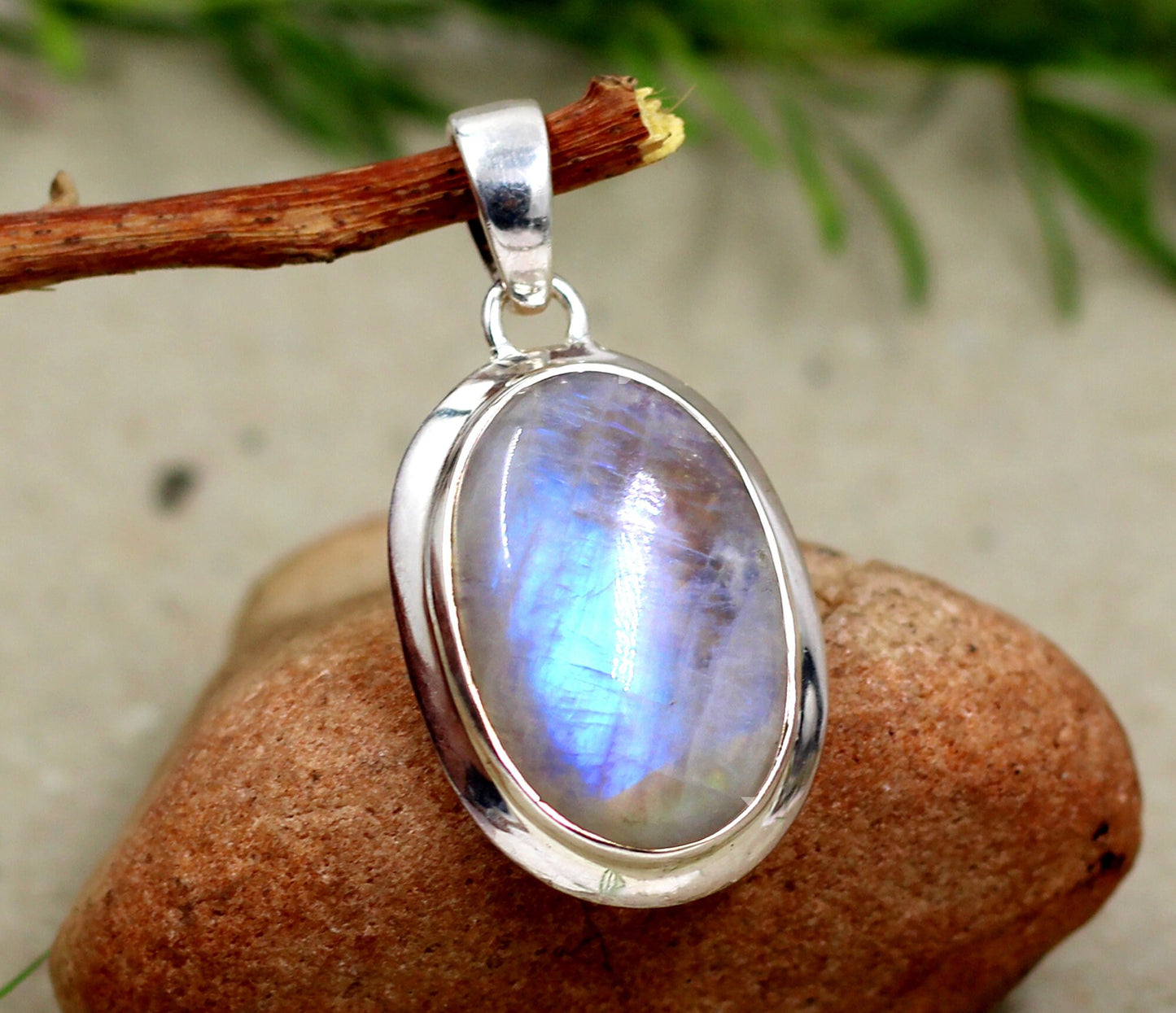 Sterling Silver Moonstone Pendant,925 Silver Gemstone Jewelry,Moonstone Pendant,Rainbow Moonstone,Anniversary Gift,Baby Shower Gift,For Mom,