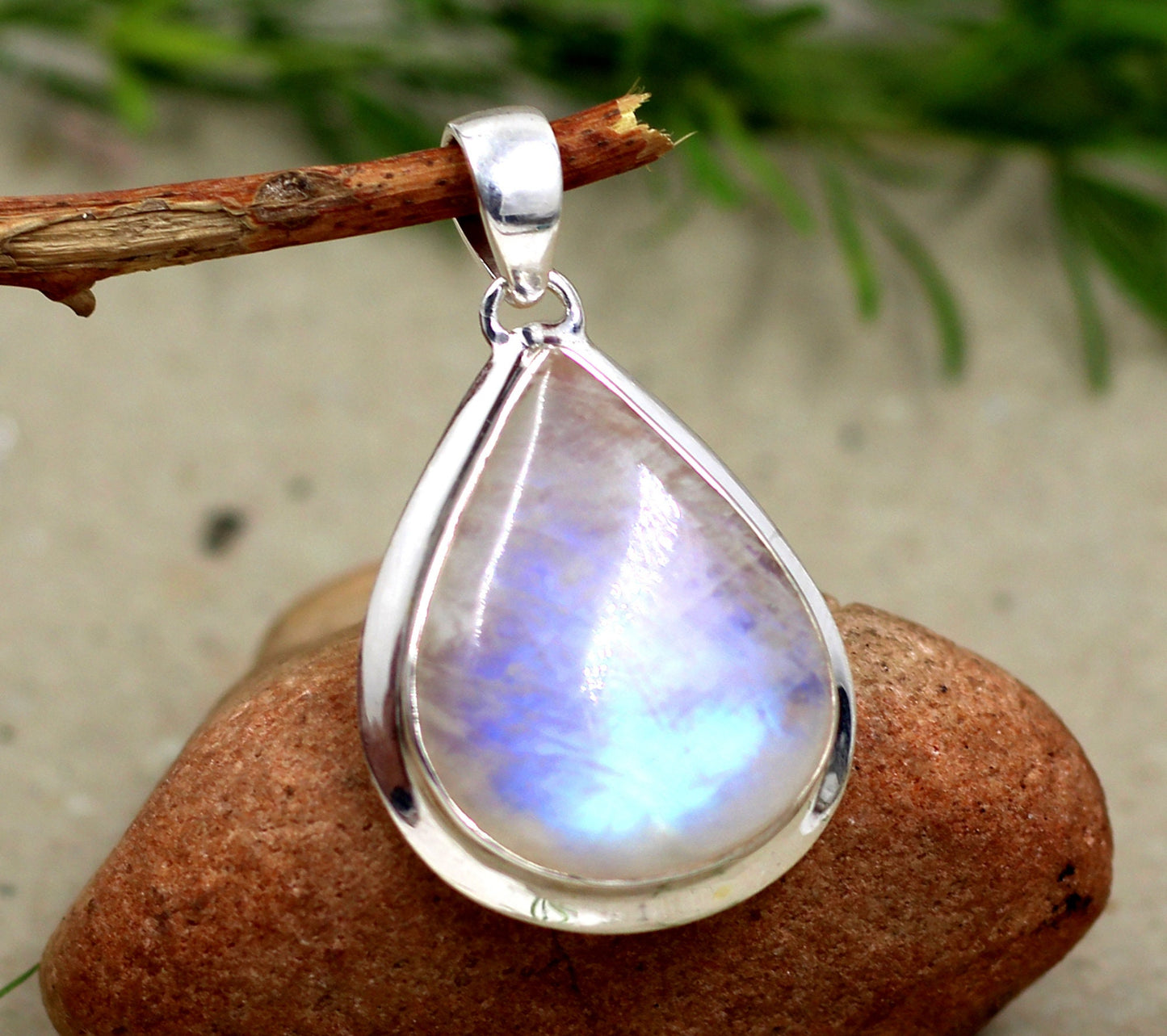 Sterling Silver Moonstone Pendant,925 Silver Gemstone Jewelry,Moonstone Pendant,Rainbow Moonstone,Anniversary Gift,Baby Shower Gift,For Mom,
