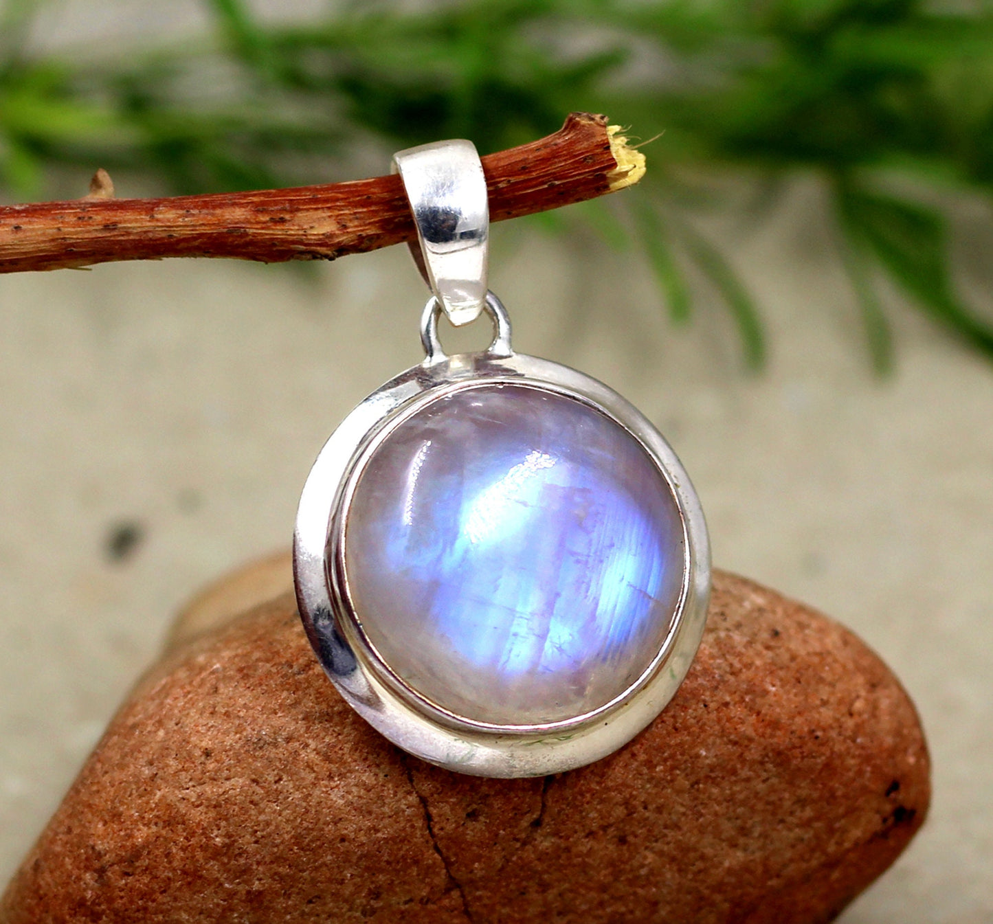 Sterling Silver Moonstone Pendant,925 Silver Gemstone Jewelry,Moonstone Pendant,Rainbow Moonstone,Anniversary Gift,Baby Shower Gift,For Mom,