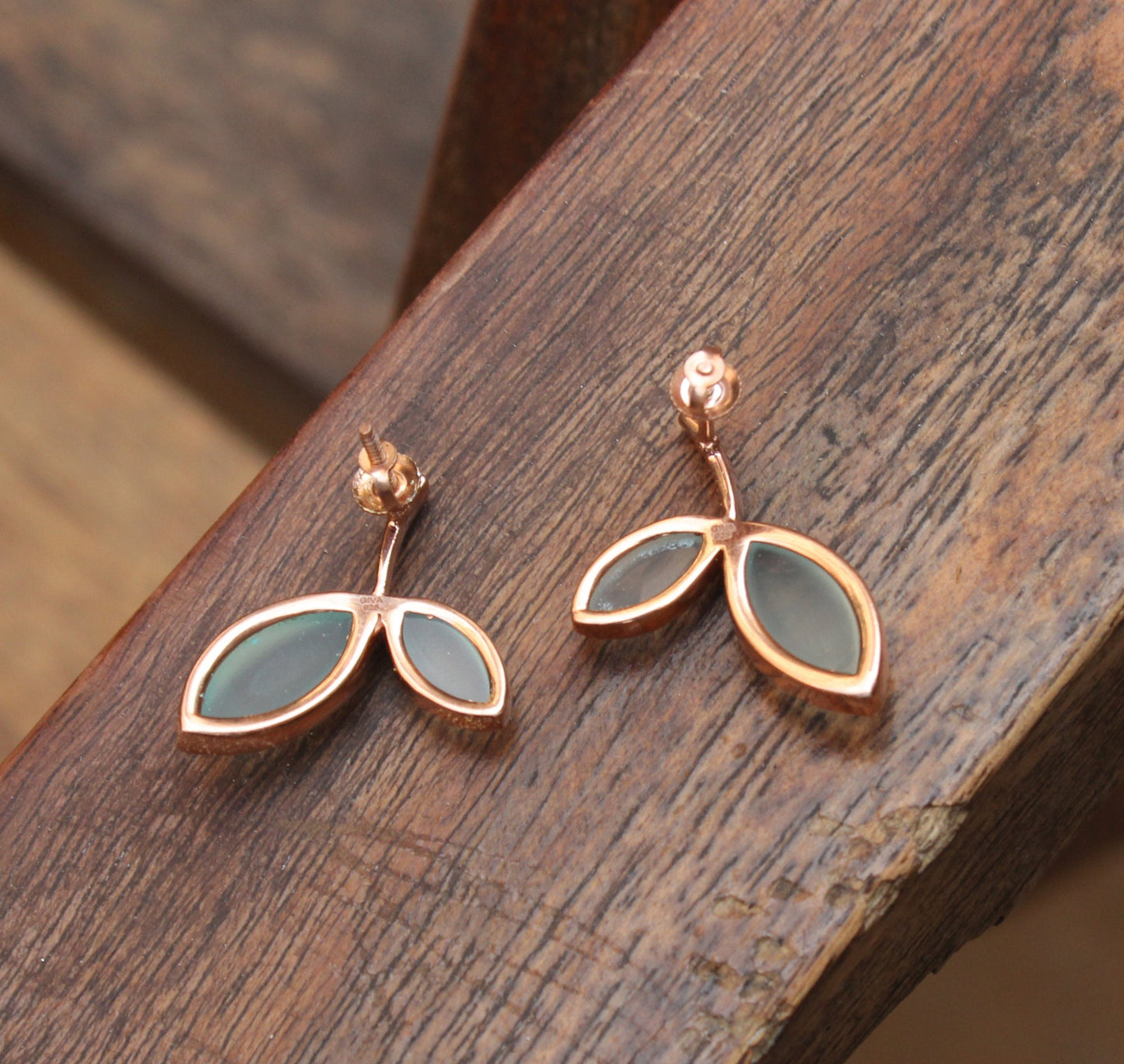 Solid 925 Sterling Silver Jewelry,Genuine Aqua Chalcedony Stud Earring,Leaf Stud Earring,Lovely Chalcedony Stud Earring,Small Stud Earring