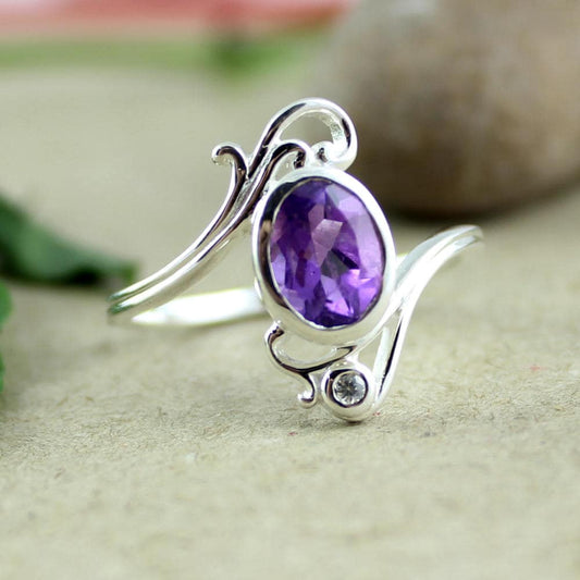 Amethyst Ring,Purple Gemstone Ring,Handmade Sterling Silver Ring,925 Silver Gemstone Jewelry,for Daughter,Birthstone Ring,Engagement Ring