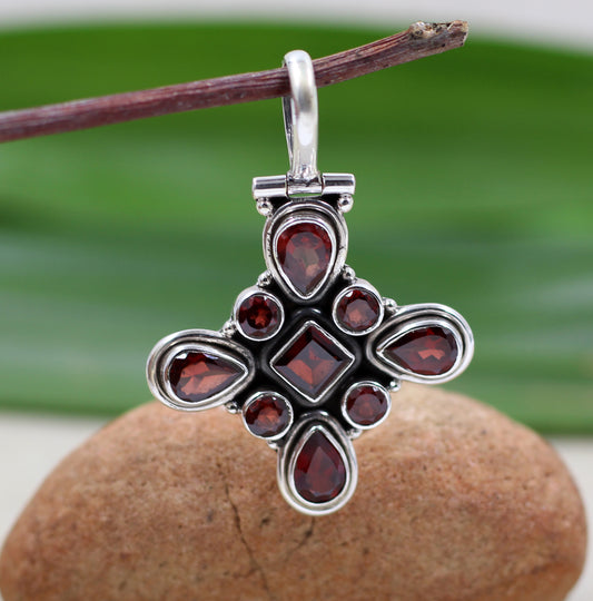 925 Sterling Silver Handmade Pendant, Garnet Gemstone Pendant,Anniversary Gift,Birthday Gift