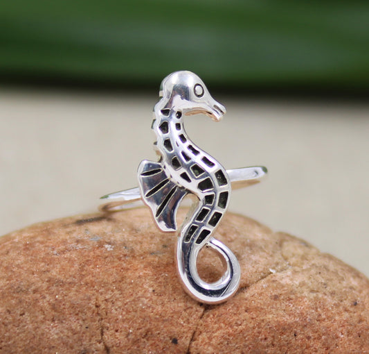 Sea Horse Ring