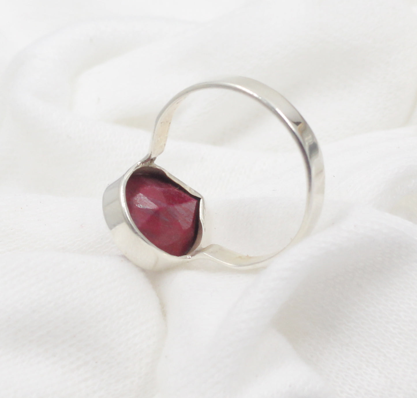 Solitaire Faceted Tear Drop Red Ruby Ring,925 Sterling Silver Handmade Women/Men Everyday Jewelry,Bride's Maid Ring,Anniversary Gift