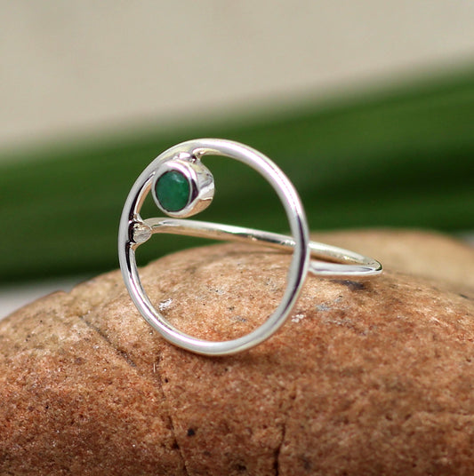 Natural Emerald in Circle Of Wholeness,The Infinity Ring,Gold Plated 925 Silver Ring,Sterling Jewelry,Birthday Gift,Anniversary Ring,for Mom
